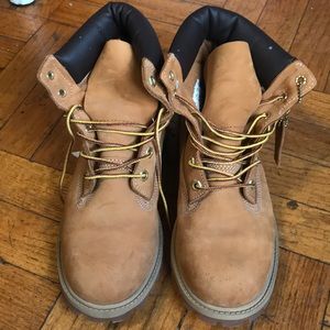 Timberland boots. Wheat buck. EU38. US 7.5W. 6BB